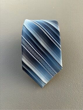 Vintage Johnny Carson Blue Striped Men's Tie